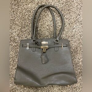 BCBG PARIS tote Bag
